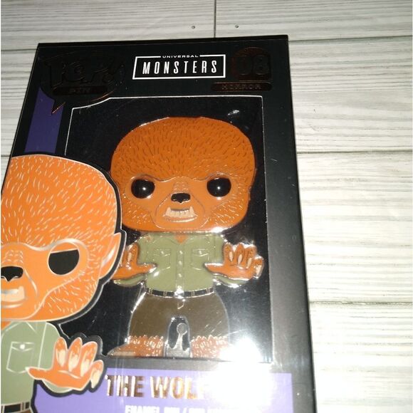 Universal Monsters The Wolf Man Funko POP! Enamel Pin Horror New #08 Classic - Picture 6 of 8